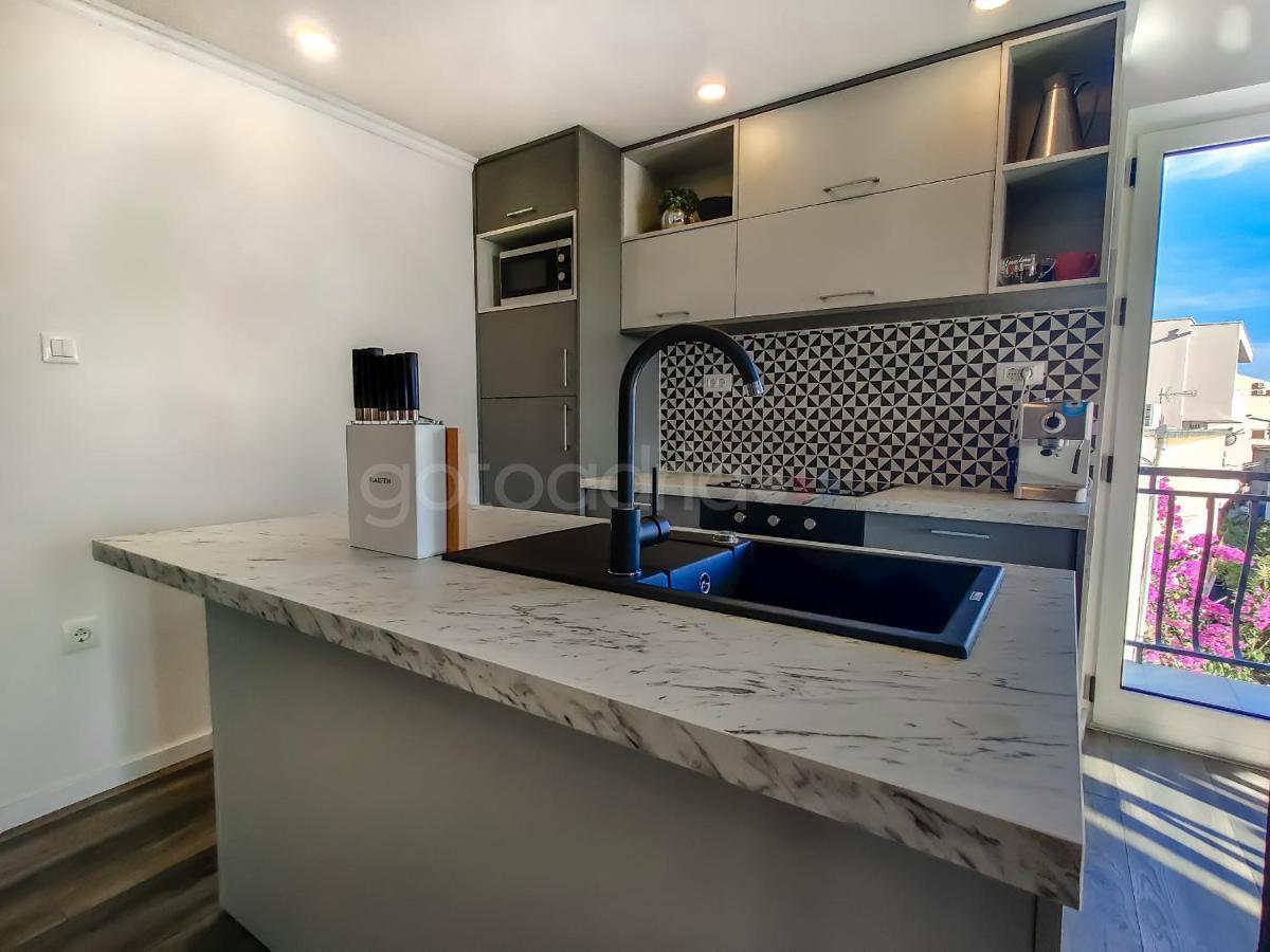 Rooftop Penthouse - Private Hottub & Duplex Whirlpool Makarska Exterior foto