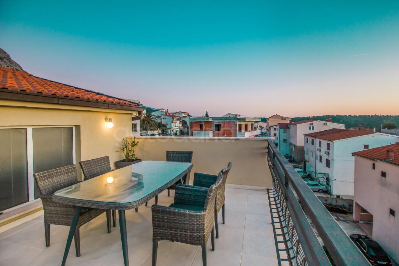 Rooftop Penthouse - Private Hottub & Duplex Whirlpool Makarska Exterior foto