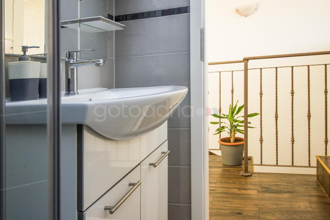Rooftop Penthouse - Private Hottub & Duplex Whirlpool Makarska Exterior foto