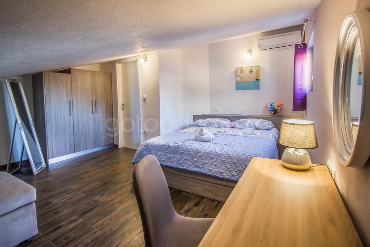 Rooftop Penthouse - Private Hottub & Duplex Whirlpool Makarska Exterior foto